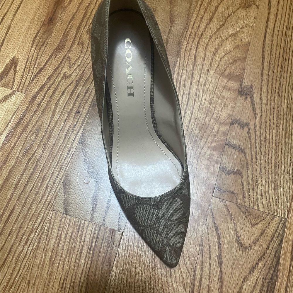 Coach Brown Stiletto Heels with Signature Pattern - Picture 4 of 4
